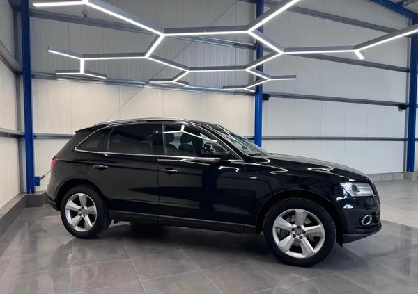 Audi Q5 cena 59500 przebieg: 336000, rok produkcji 2015 z Sulejówek małe 742